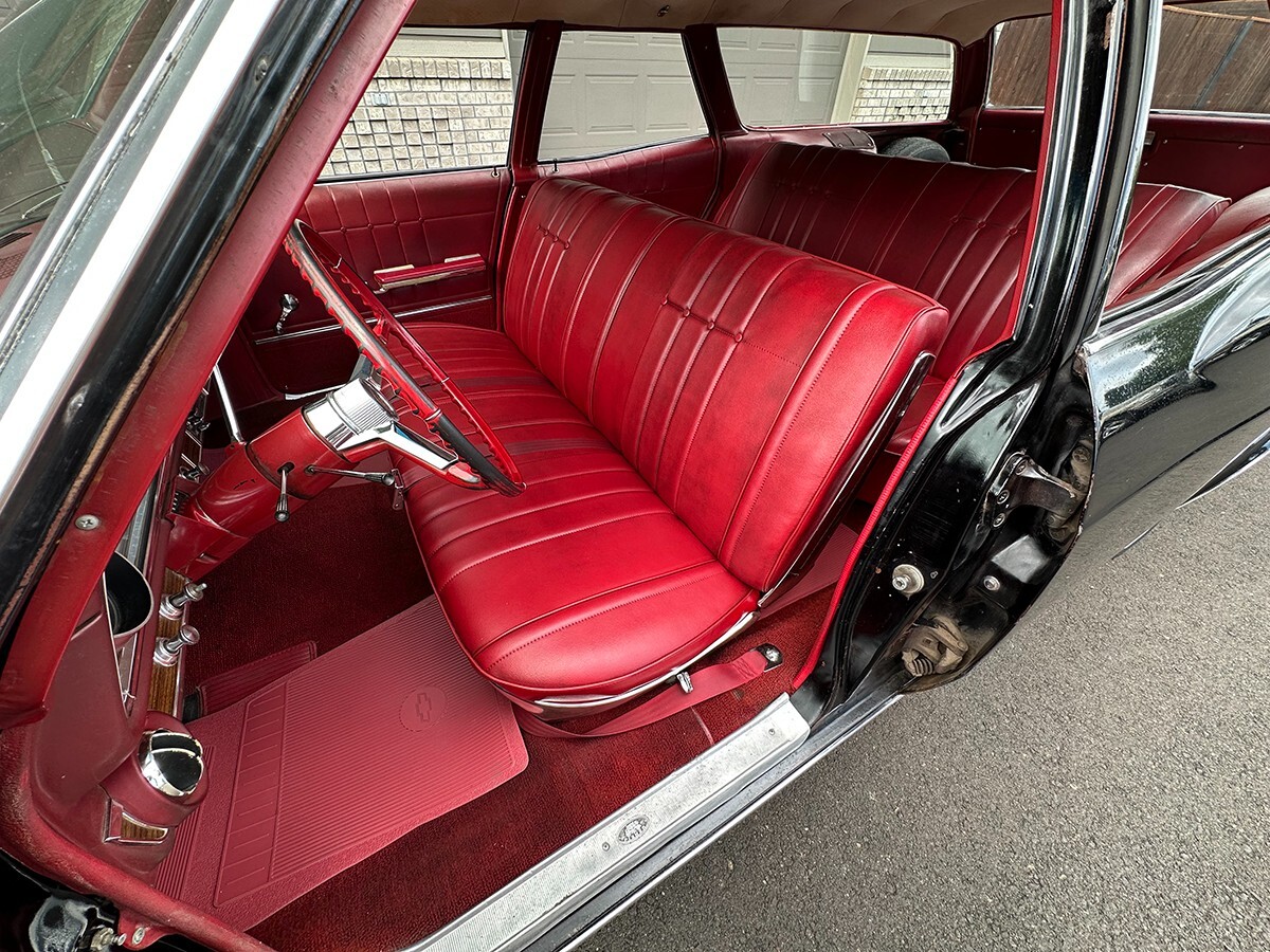 Chevrolet-Impala-1965-Wagon-32