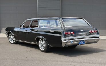 Chevrolet-Impala-1965-Wagon-4