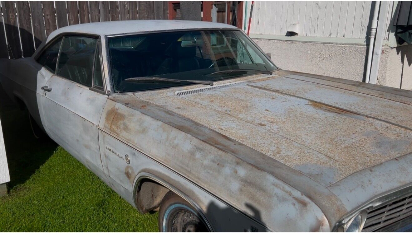 Chevrolet-Impala-1966-1