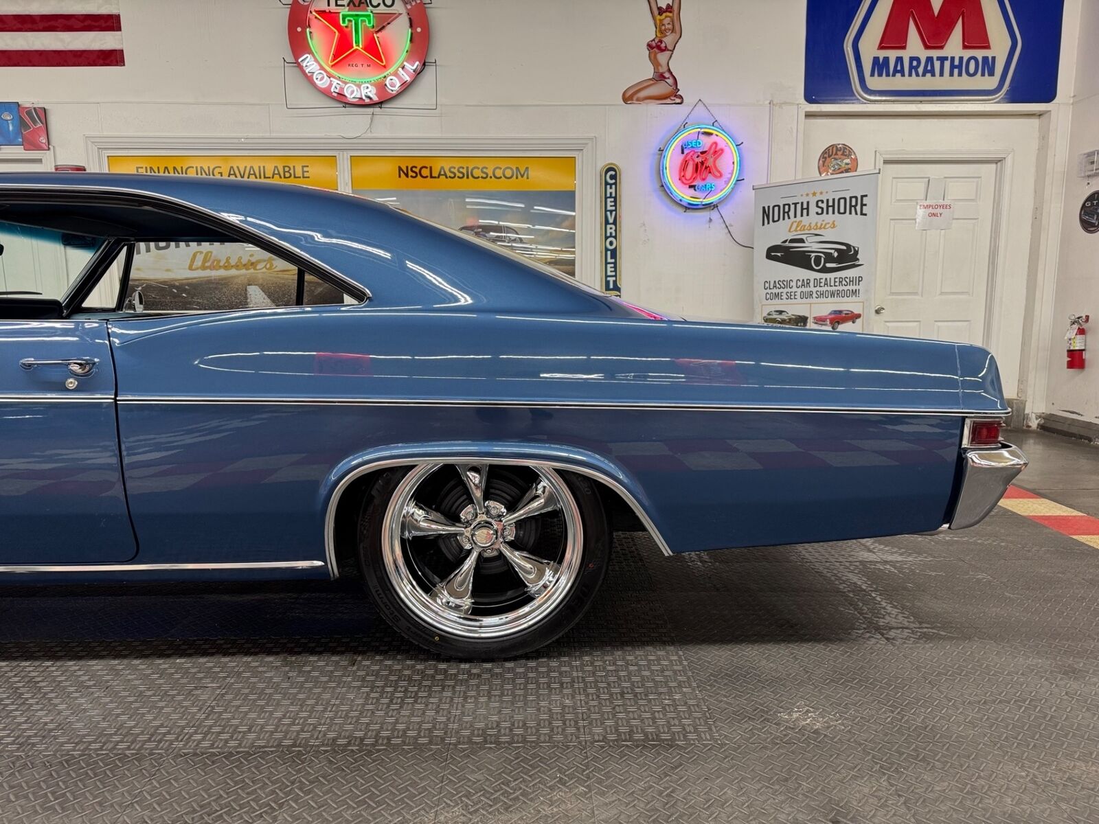 Chevrolet-Impala-1966-20