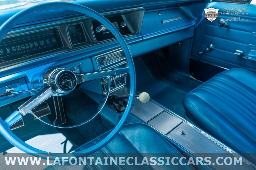 Chevrolet-Impala-1966-2D-Coupe-10