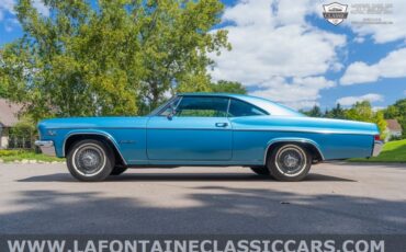 Chevrolet-Impala-1966-2D-Coupe-16