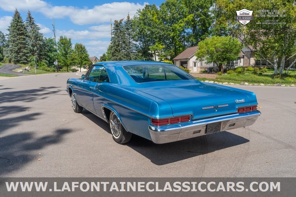 Chevrolet-Impala-1966-2D-Coupe-17