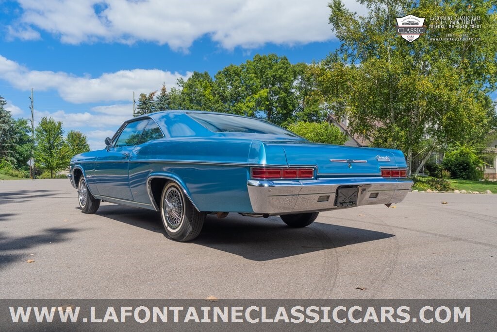Chevrolet-Impala-1966-2D-Coupe-2