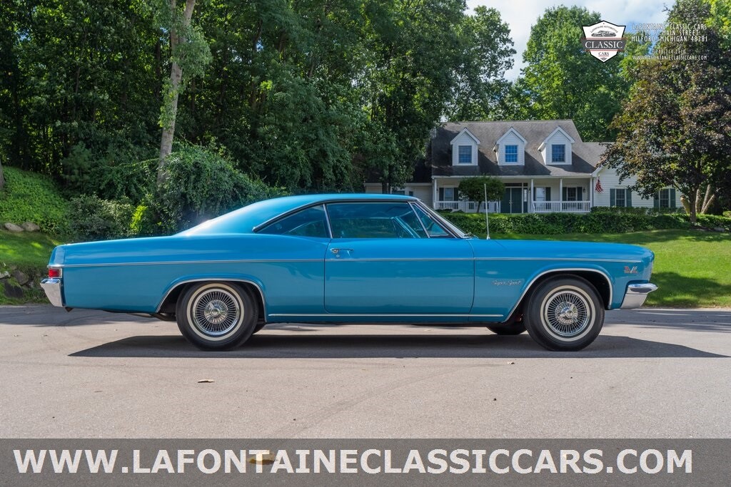 Chevrolet-Impala-1966-2D-Coupe-20