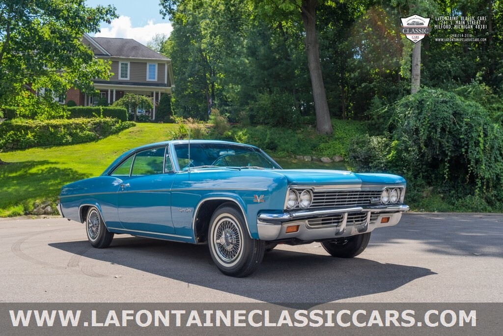 Chevrolet-Impala-1966-2D-Coupe-21