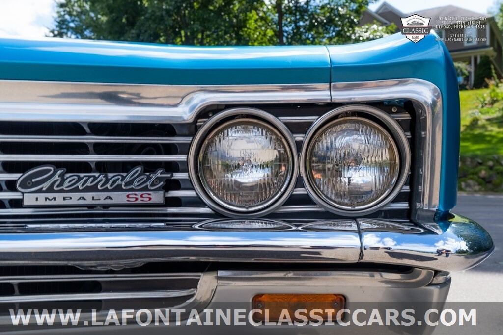 Chevrolet-Impala-1966-2D-Coupe-23