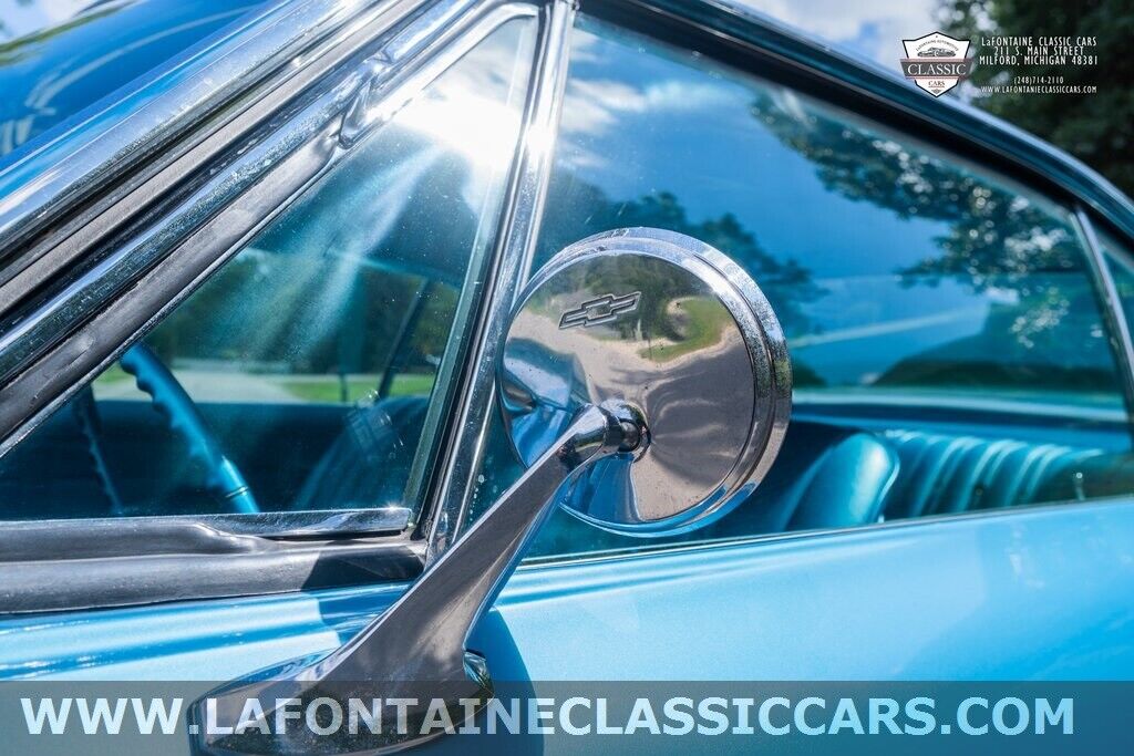 Chevrolet-Impala-1966-2D-Coupe-32
