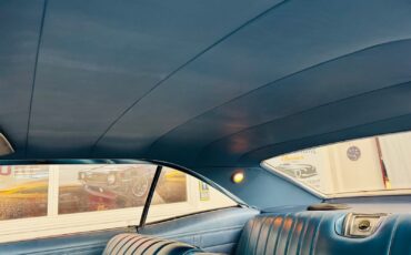 Chevrolet-Impala-1966-38
