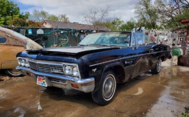 Chevrolet-Impala-1966-Convertible-1