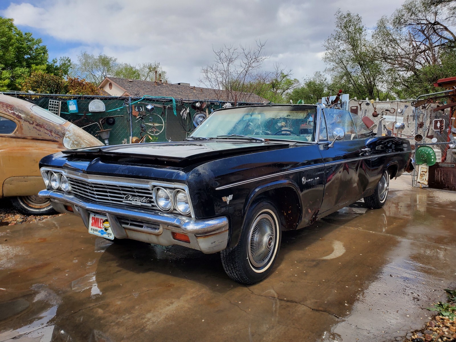 Chevrolet-Impala-1966-Convertible-1