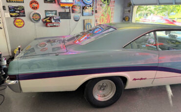 Chevrolet-Impala-1966-Coupe-7