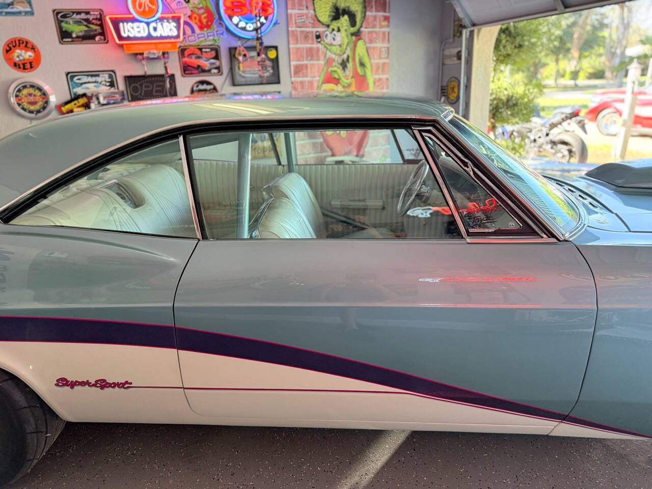 Chevrolet-Impala-1966-Coupe-8