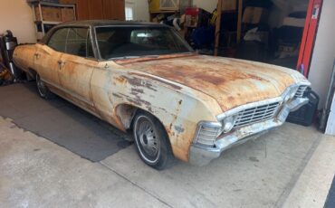 Chevrolet-Impala-1967-Sedan-1