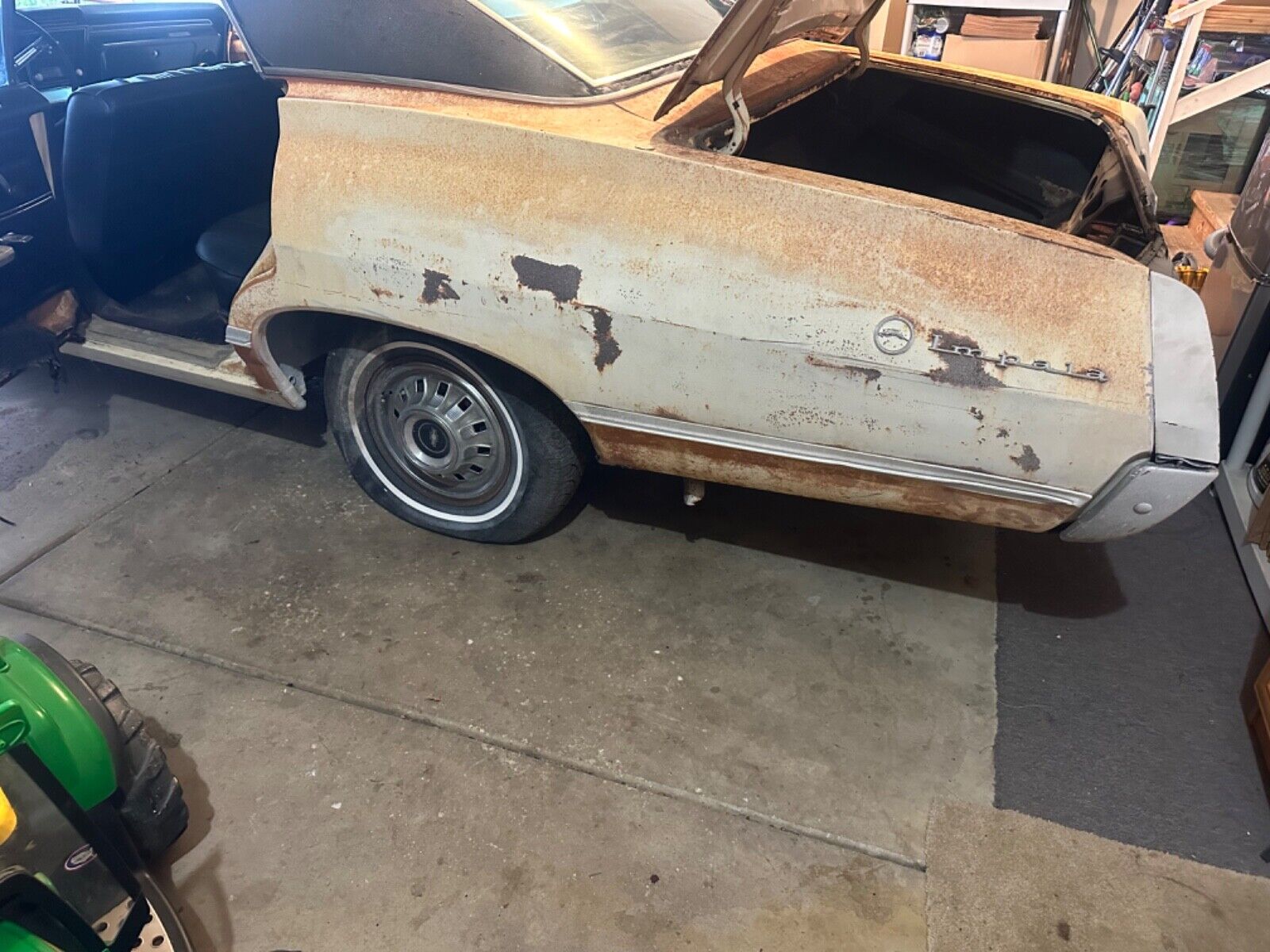 Chevrolet-Impala-1967-Sedan-12
