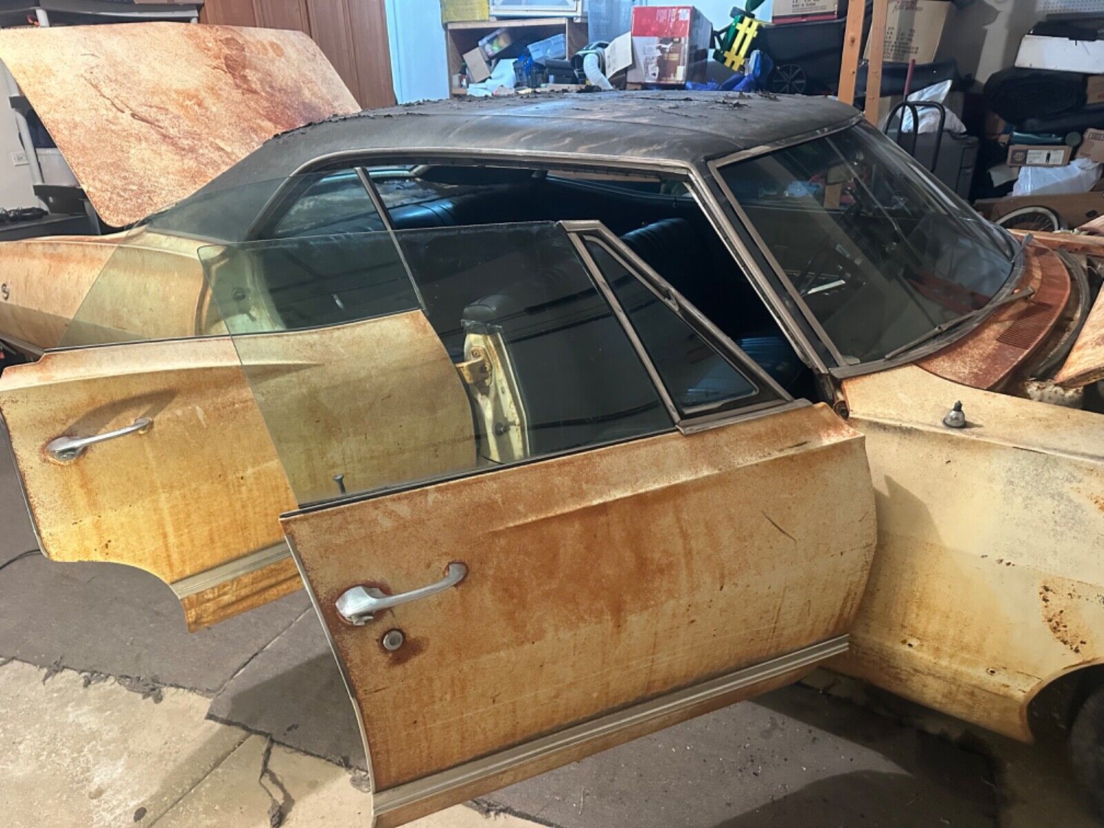 Chevrolet-Impala-1967-Sedan-15