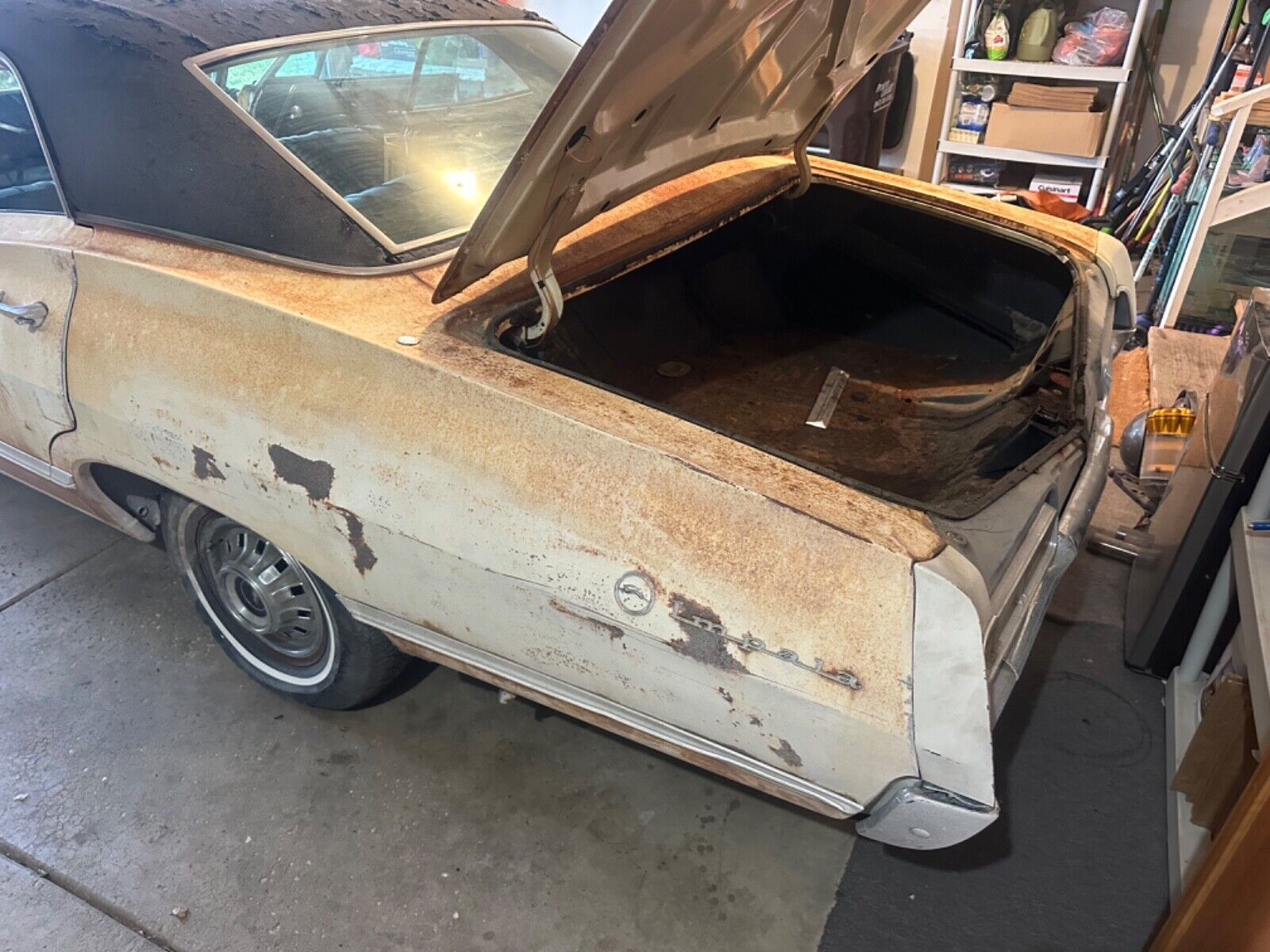 Chevrolet-Impala-1967-Sedan-16