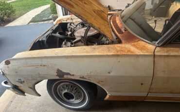 Chevrolet-Impala-1967-Sedan-32