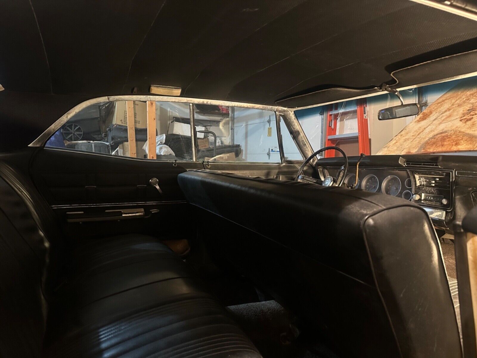 Chevrolet-Impala-1967-Sedan-35