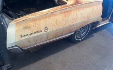 Chevrolet-Impala-1967-Sedan-5