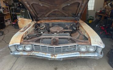 Chevrolet-Impala-1967-Sedan-7