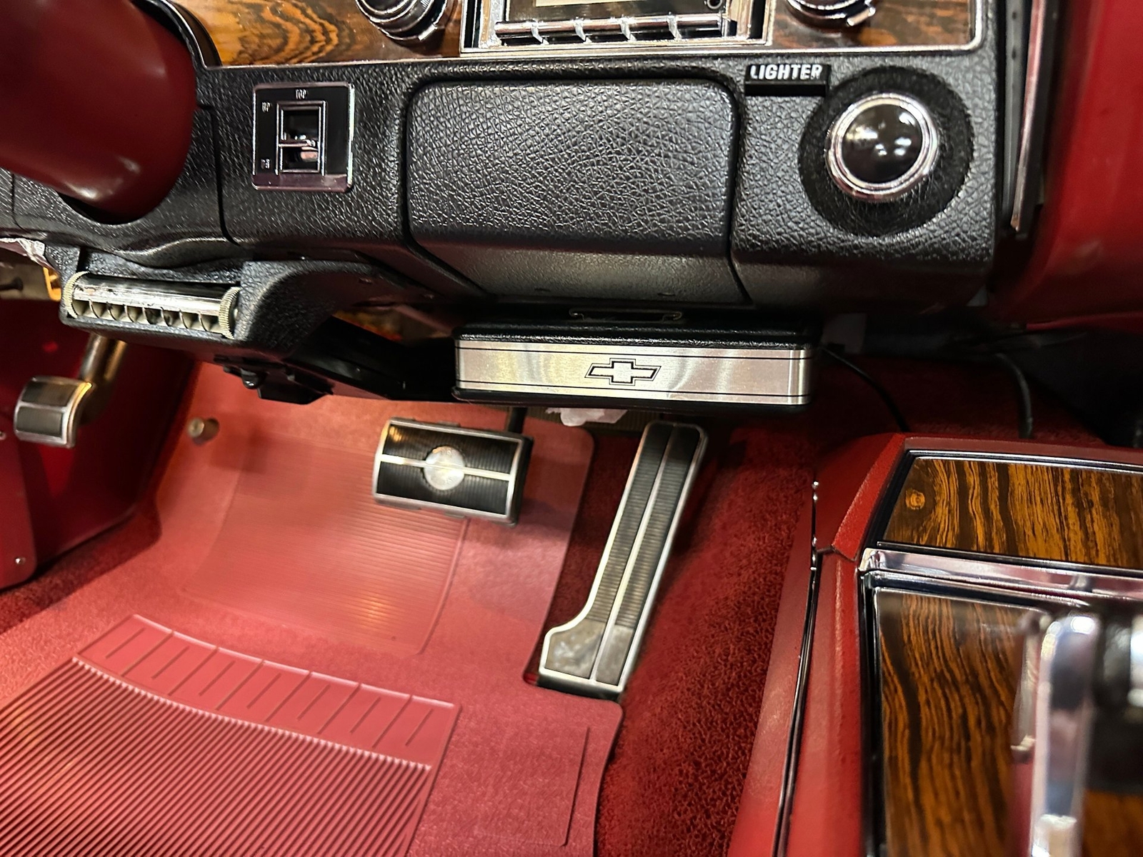 Chevrolet-Impala-1969-Convertible-38