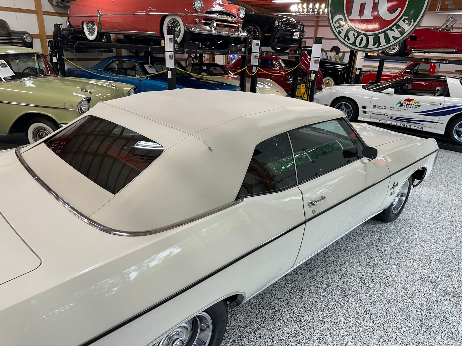 Chevrolet-Impala-1969-Convertible-5