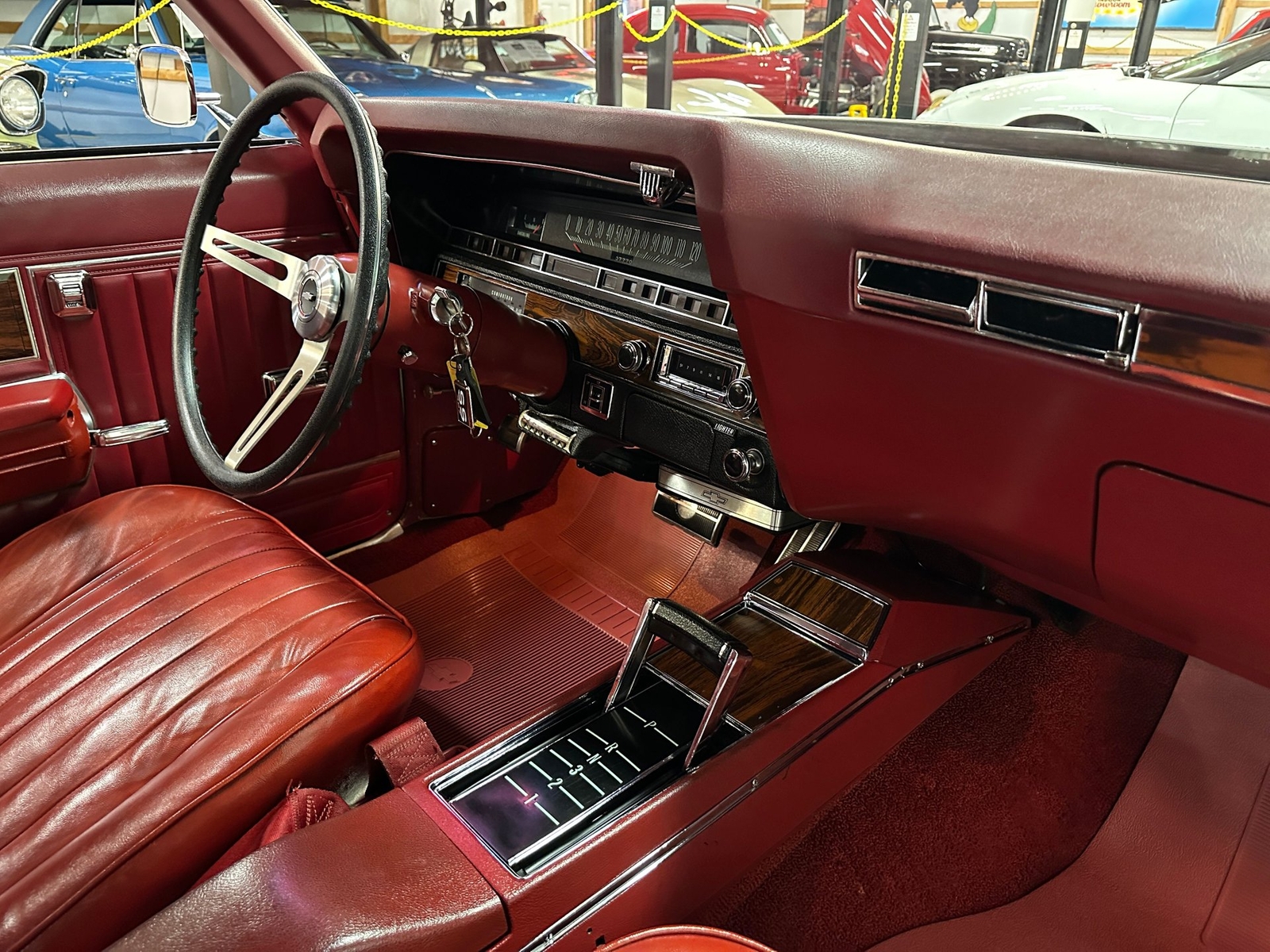 Chevrolet-Impala-1969-Convertible-8