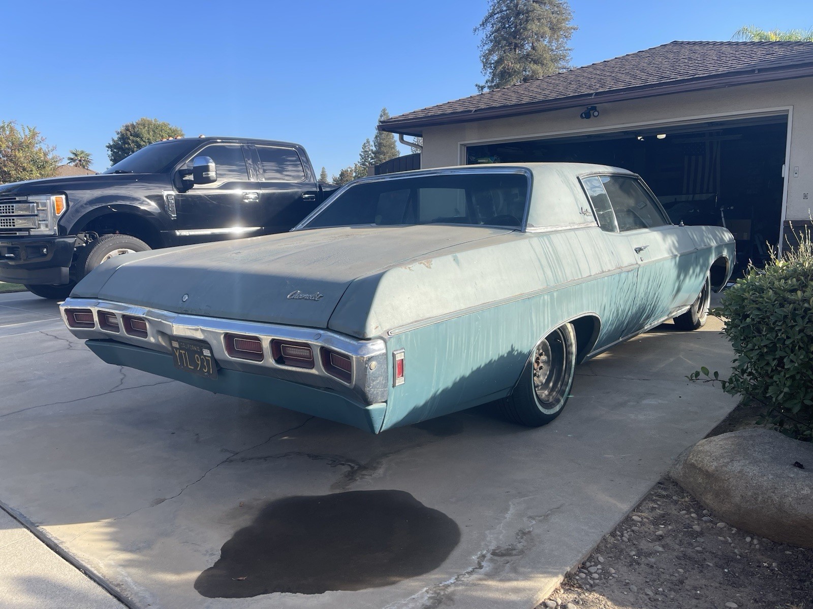 Chevrolet-Impala-1969-Coupe-3