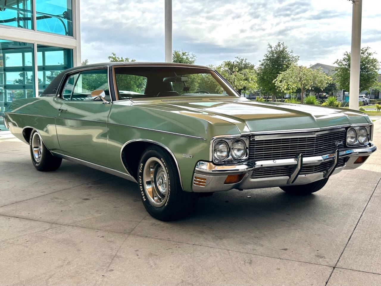 Chevrolet-Impala-1970-Coupe-2