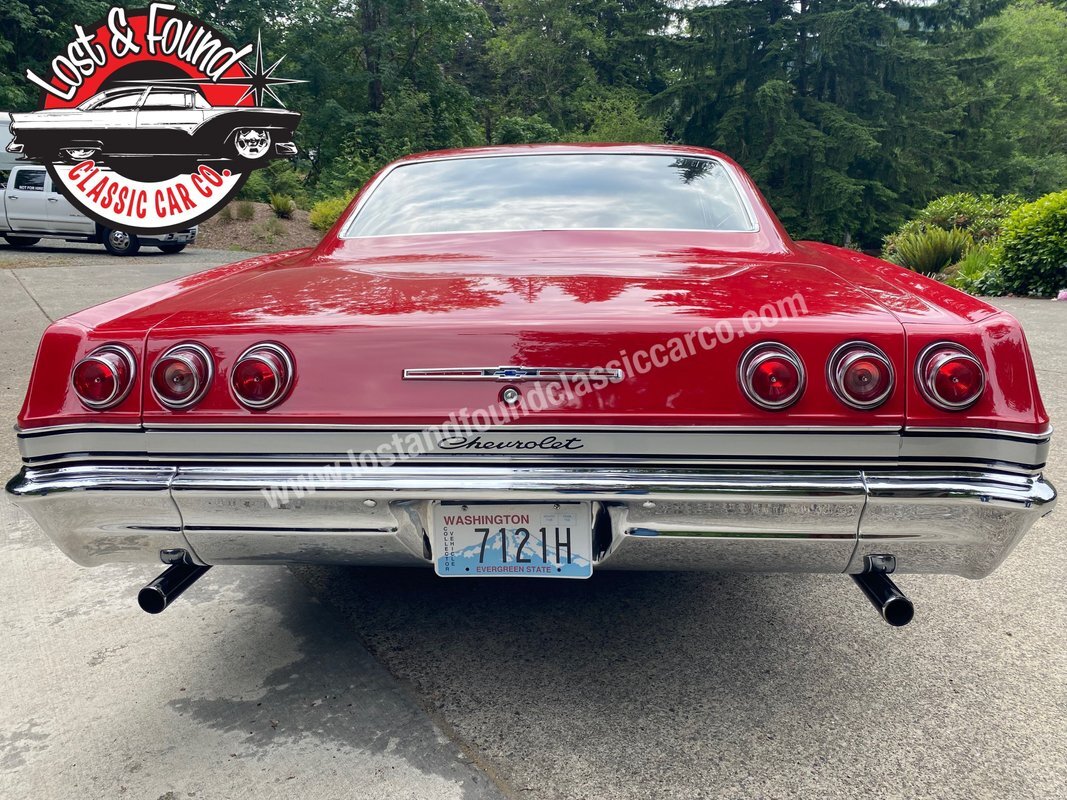Chevrolet-Impala-4-speed-1965-10