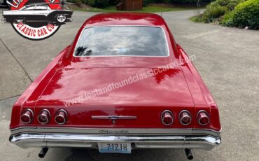 Chevrolet-Impala-4-speed-1965-12