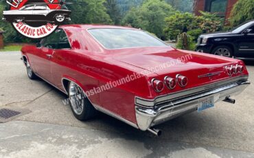 Chevrolet-Impala-4-speed-1965-7
