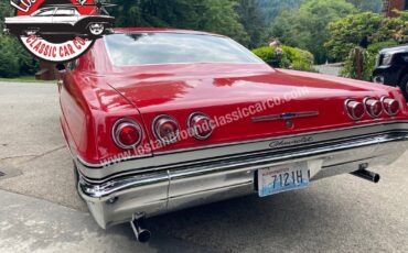 Chevrolet-Impala-4-speed-1965-9