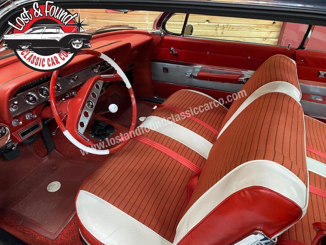Chevrolet-Impala-Bubble-Top-1961-6