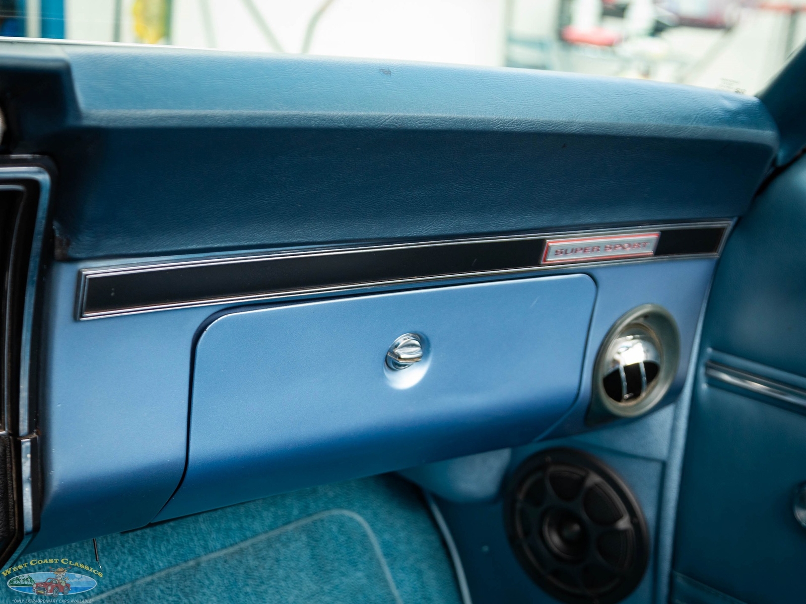 Chevrolet-Impala-SS396375HP-1968-2-Door-Convertible-38