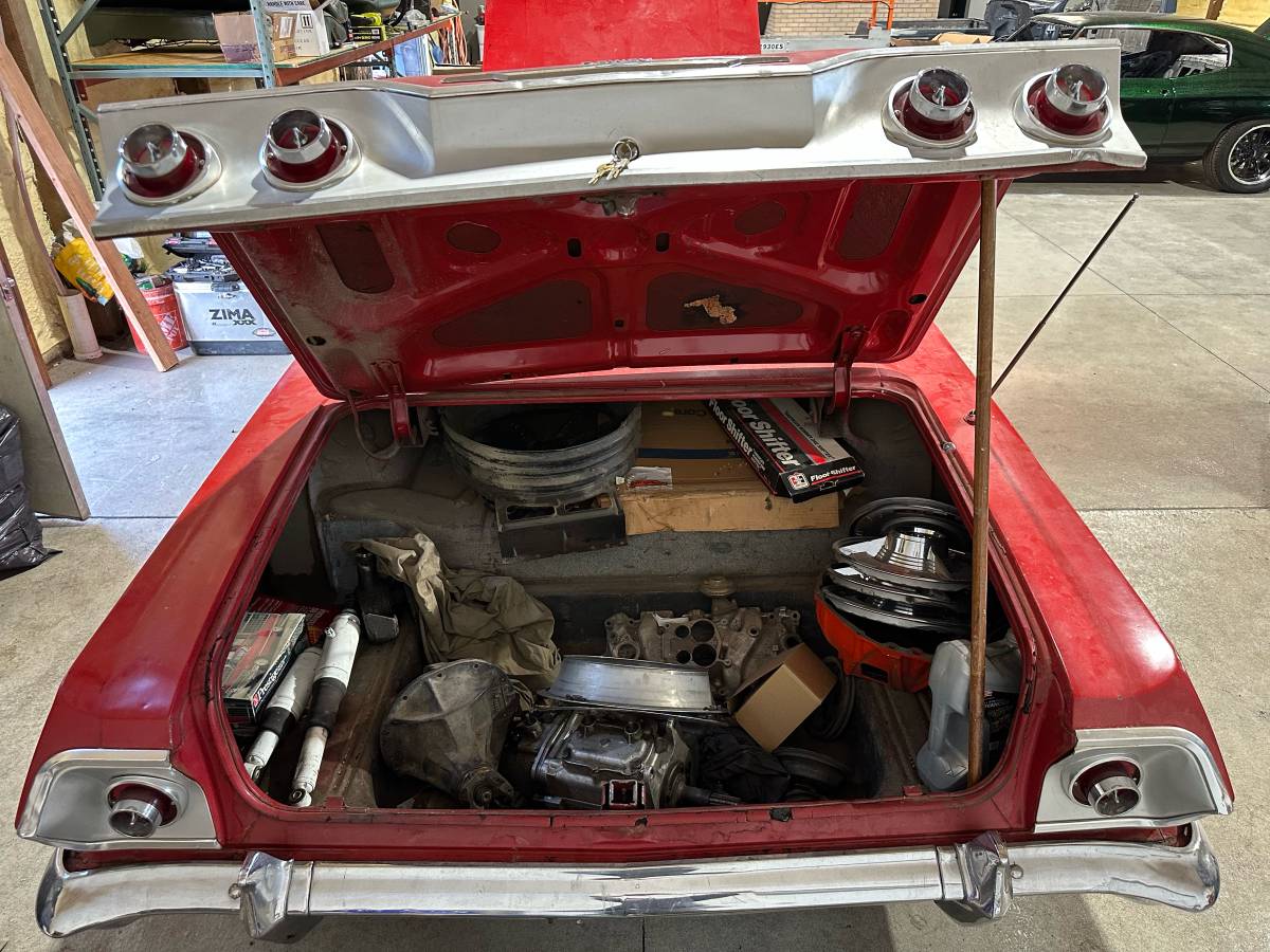 Chevrolet-Impala-ss-1963-12