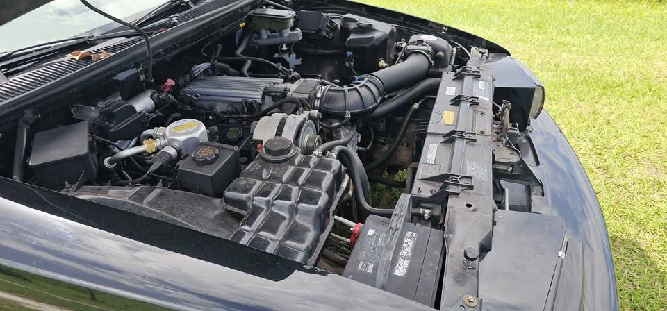Chevrolet-Impala-ss-1994-black-1