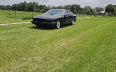 Chevrolet-Impala-ss-1994-black-6