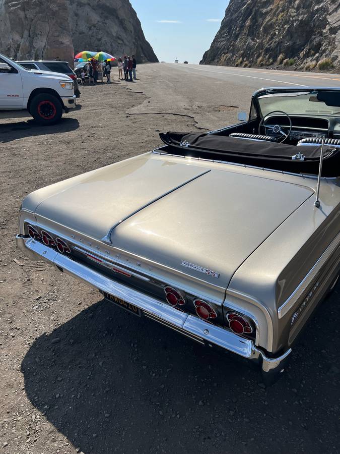 Chevrolet-Impala-ss-convertible-1964-silver-1