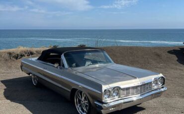 Chevrolet-Impala-ss-convertible-1964-silver-18