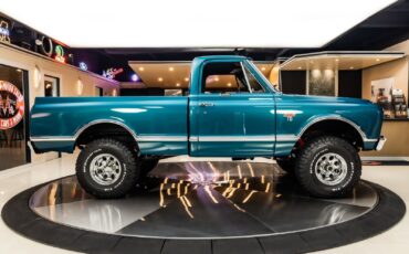Chevrolet-K-10-1967-Pickup-Truck-11