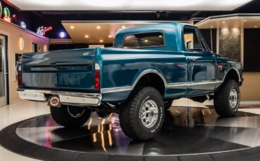 Chevrolet-K-10-1967-Pickup-Truck-12