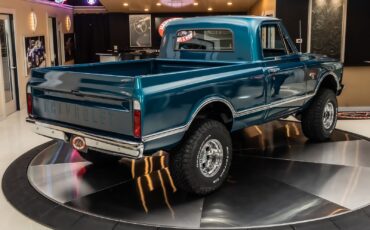 Chevrolet-K-10-1967-Pickup-Truck-13
