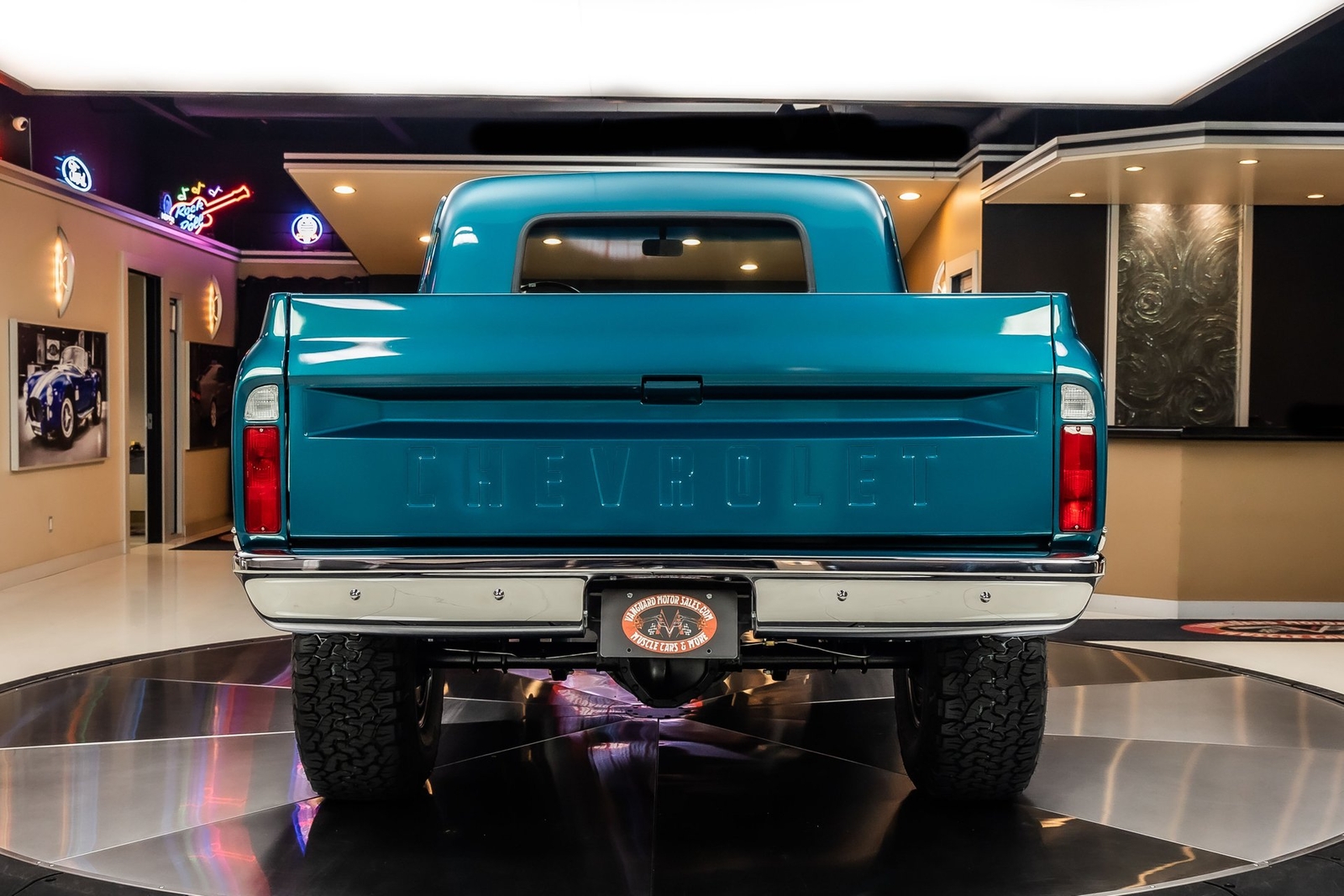 Chevrolet-K-10-1967-Pickup-Truck-14