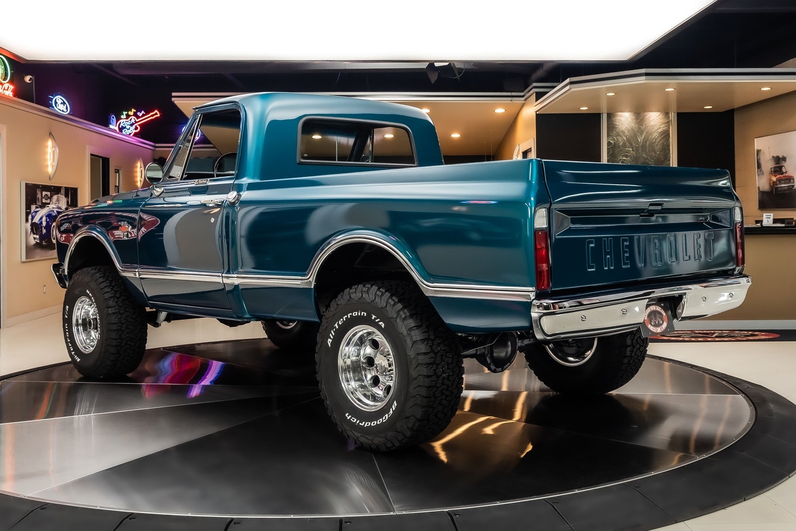 Chevrolet-K-10-1967-Pickup-Truck-16