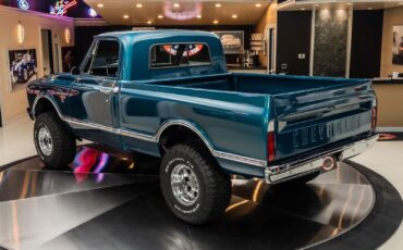 Chevrolet-K-10-1967-Pickup-Truck-17