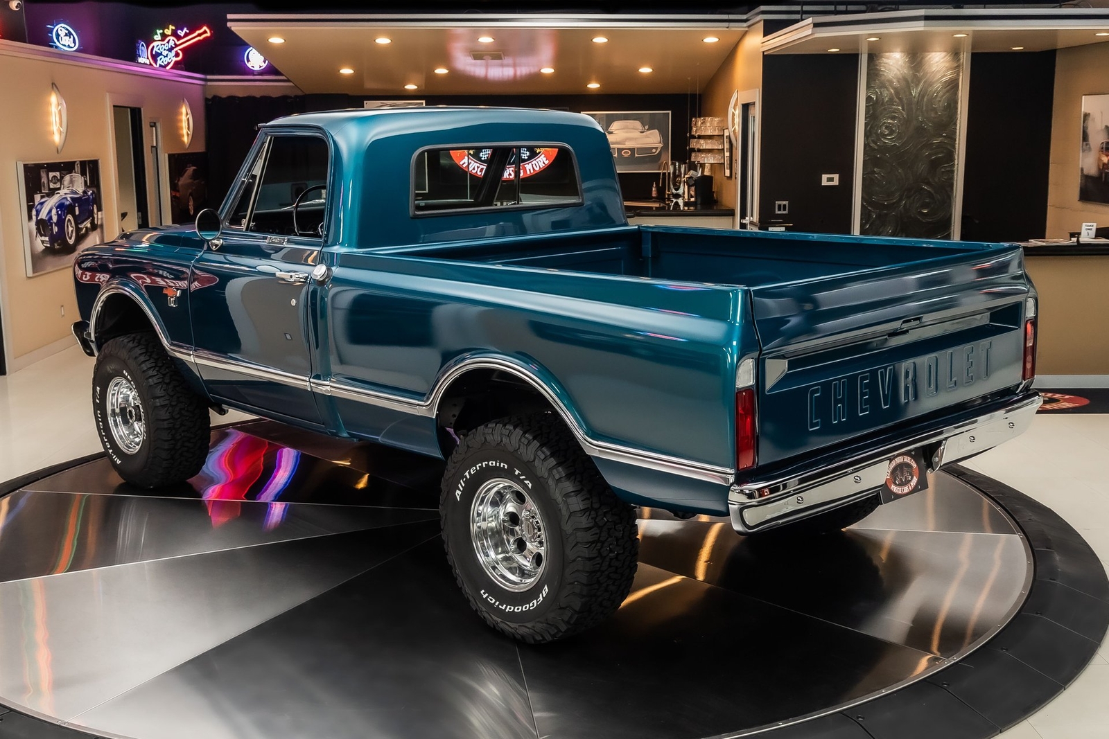 Chevrolet-K-10-1967-Pickup-Truck-17