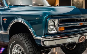Chevrolet-K-10-1967-Pickup-Truck-21