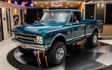 Chevrolet-K-10-1967-Pickup-Truck-5